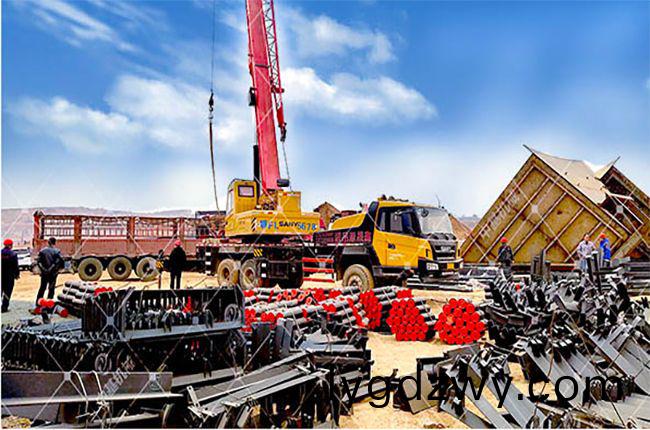 輸送機託輥卸貨現(xian)場